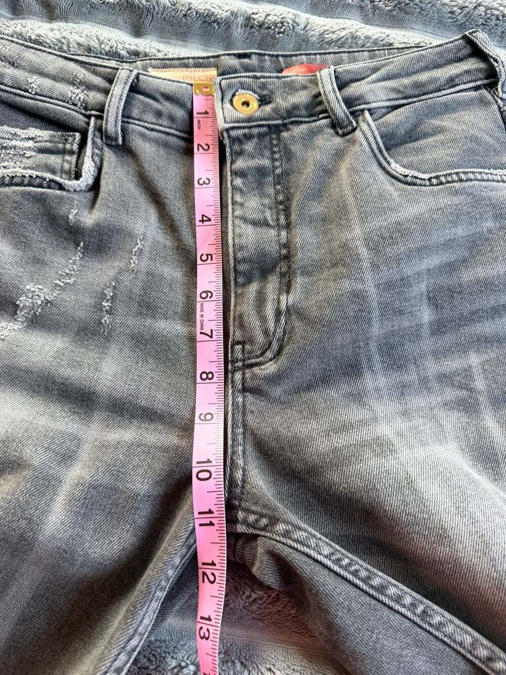 Pilcro The Vintage Straight Ripped Distressed Raw Hem Jeans 90s Grunge Indie - Picture 6 of 8